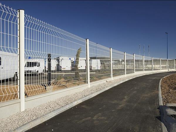 T320型歐式護欄網(wǎng)類